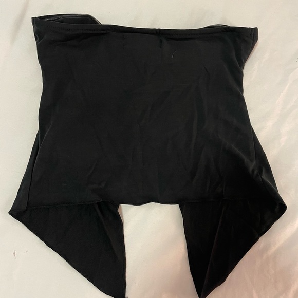 Edikted Twisted Split Front Tube Top- NWT - Picture 4 of 5